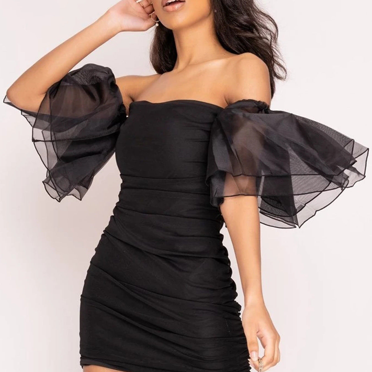 RUFFLE DRESS - BLACK