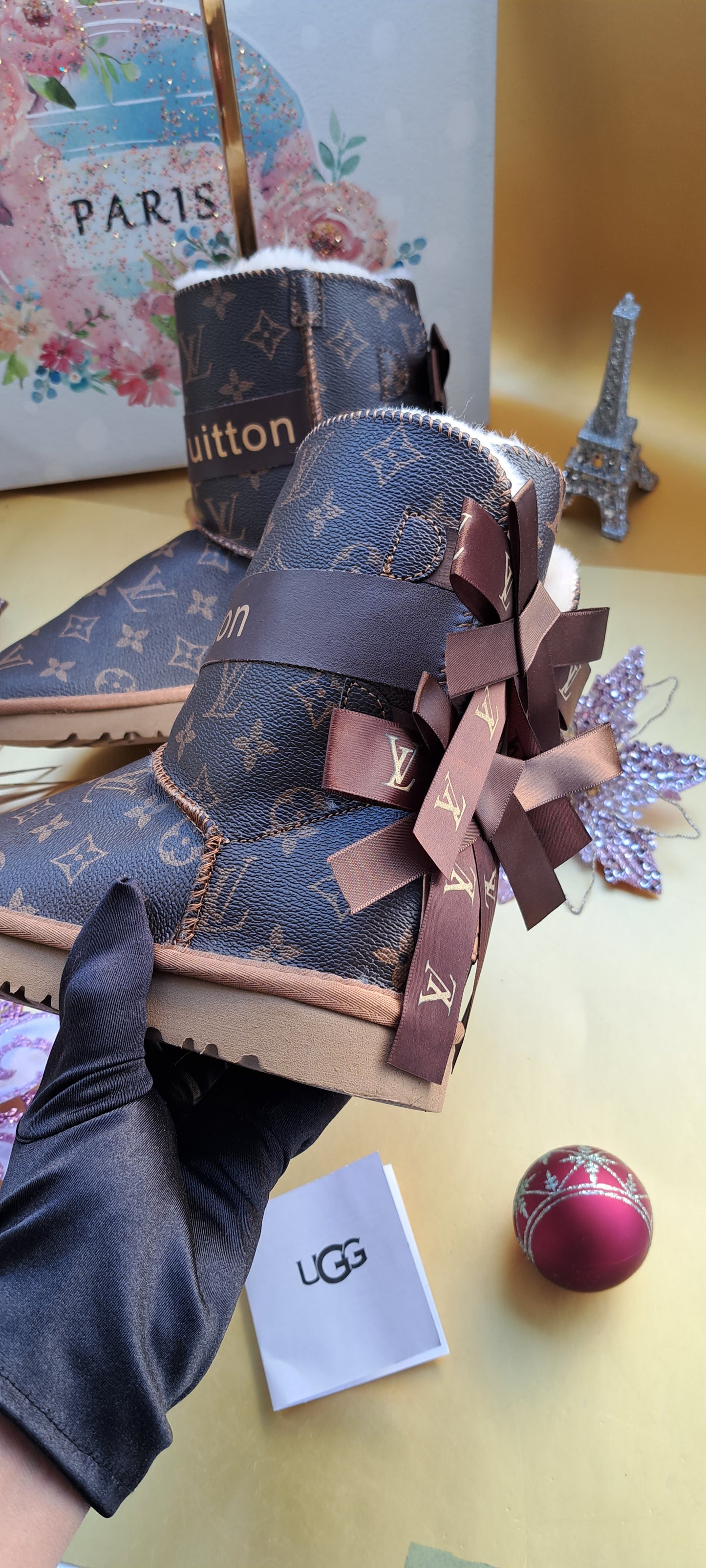 UGG LV PRINT BOW MONOGRAM