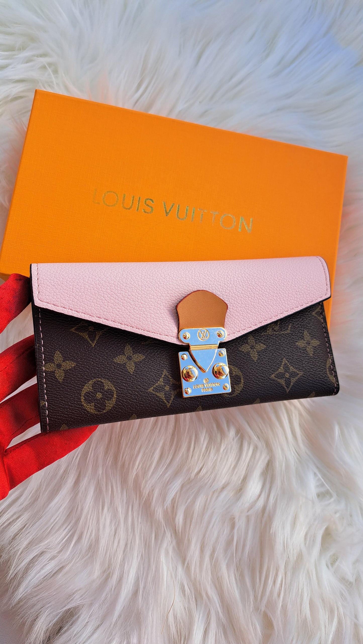 LV PINK / Print  Monogram