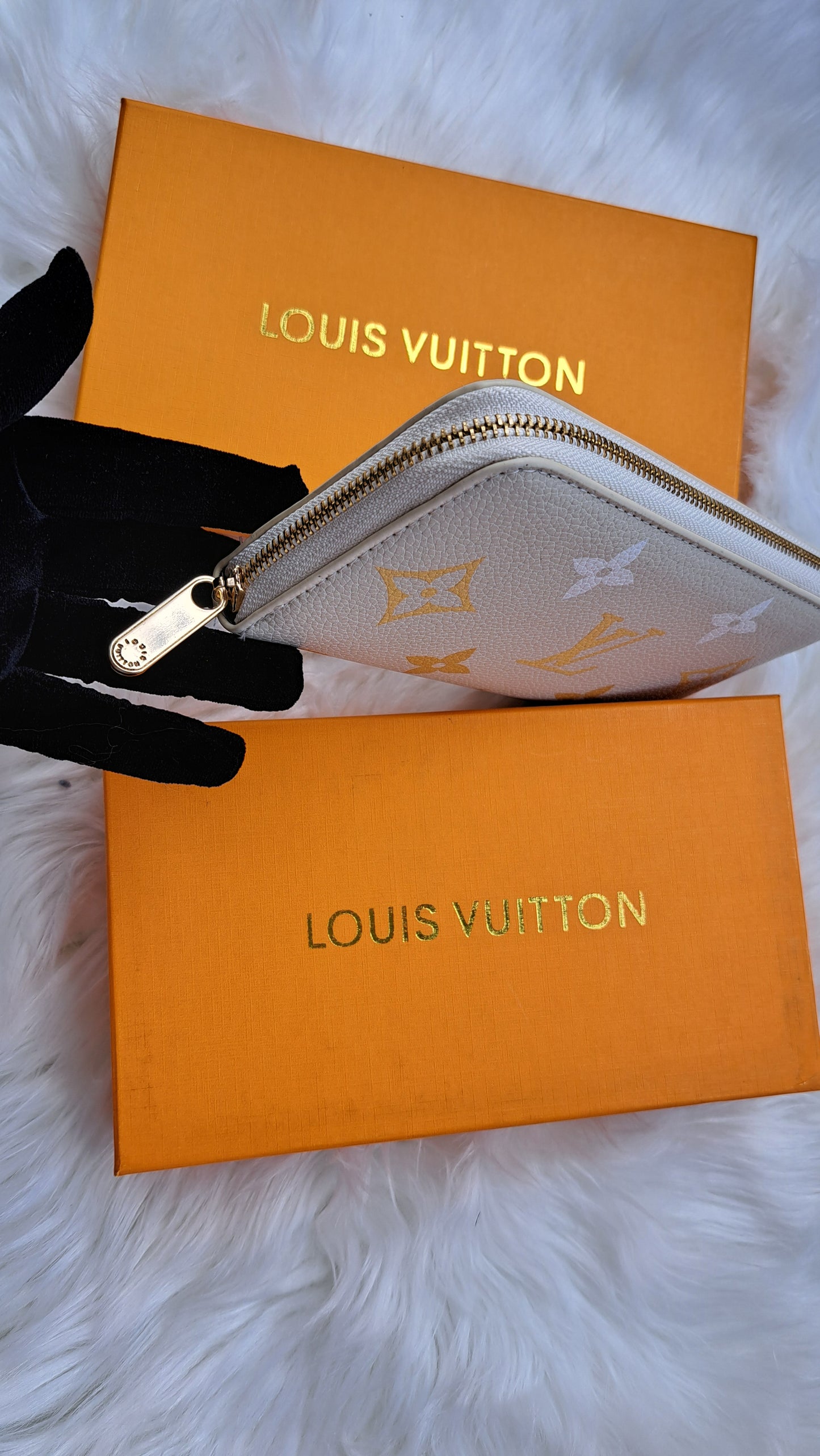 LV Print Wallet - Golden