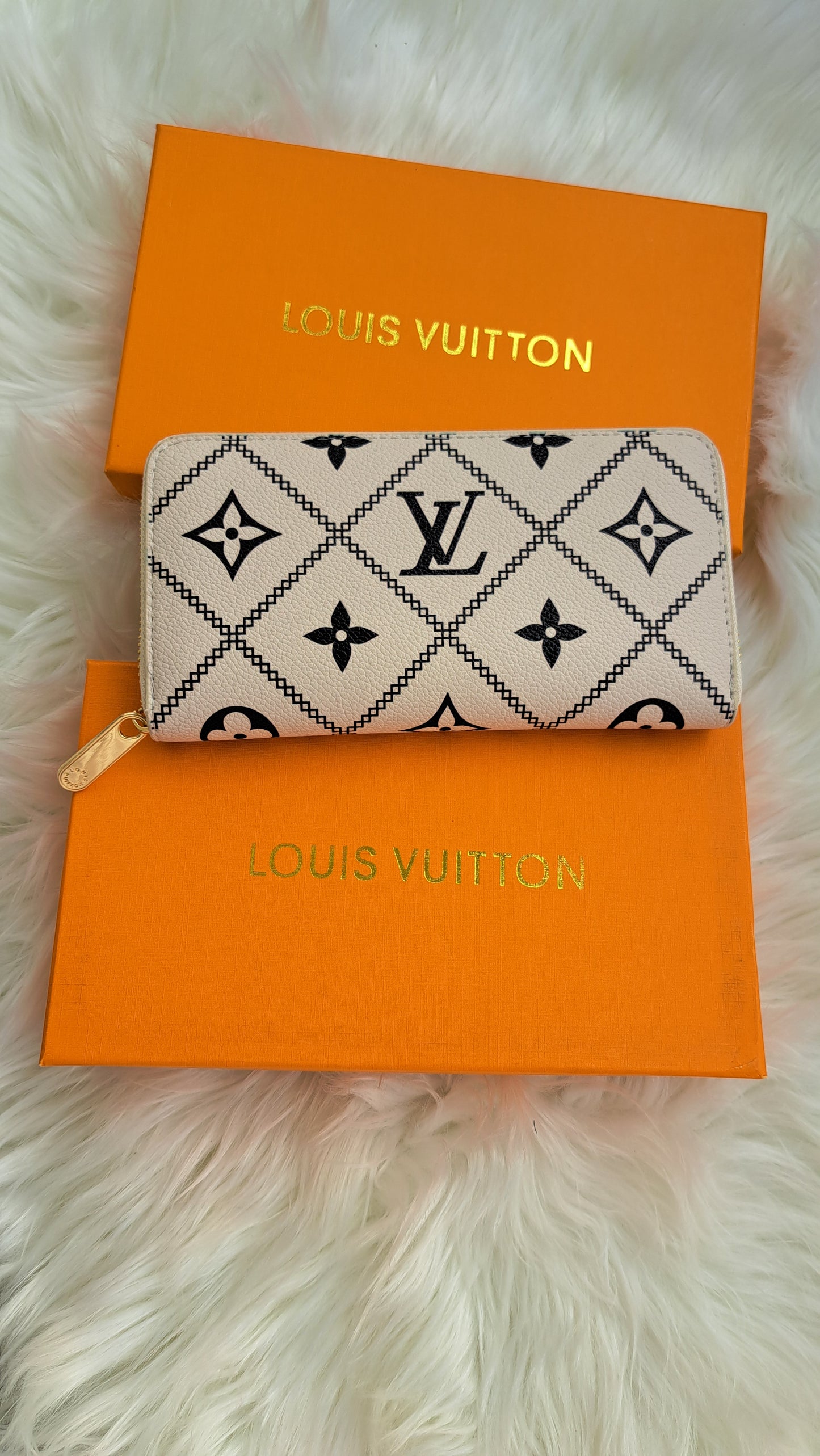 LV Print Wallet - OFF White