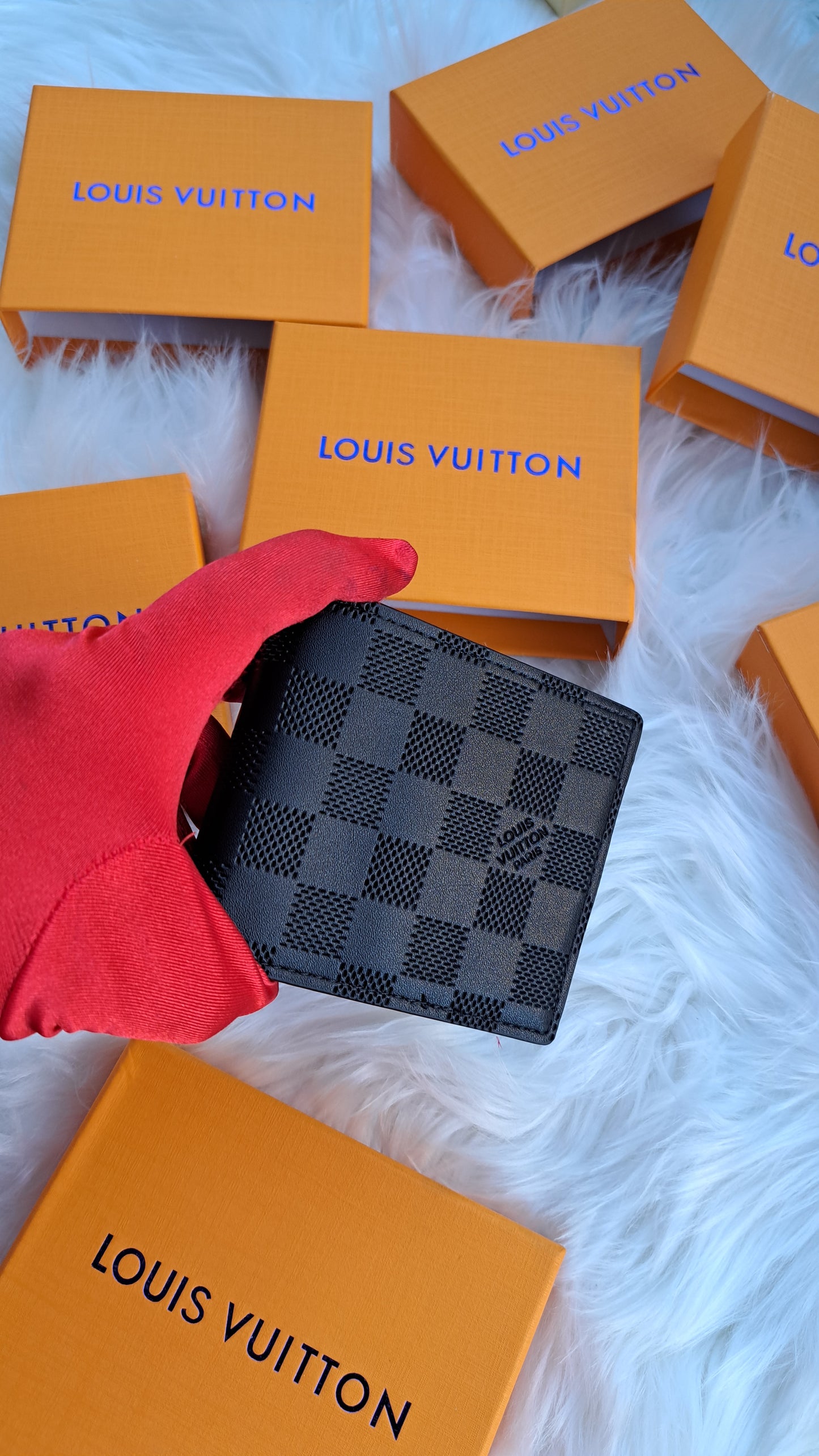 Men Wallets LV + Gift Box  Model#5