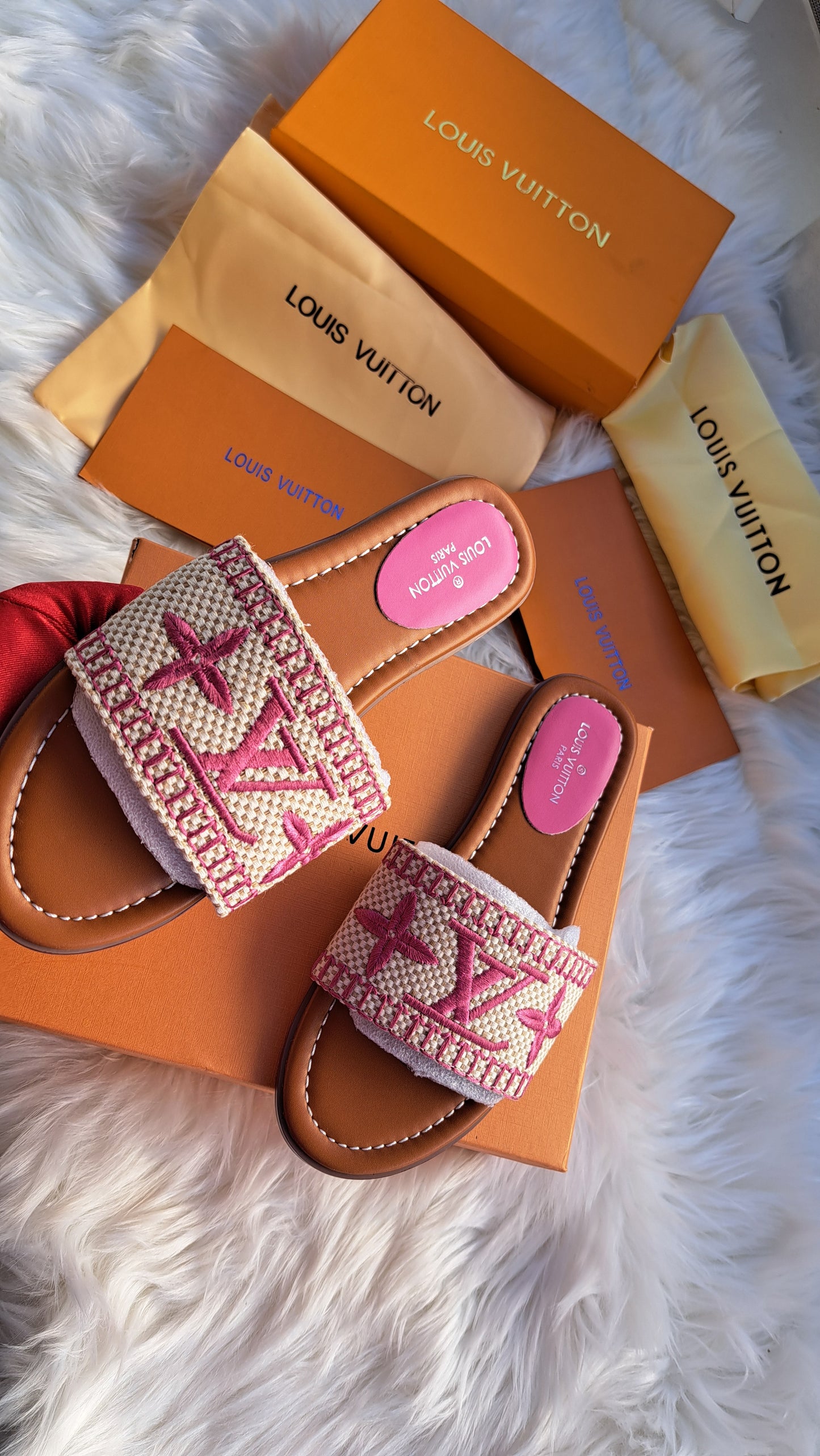 LV Embroidered Print Sandals - Pink