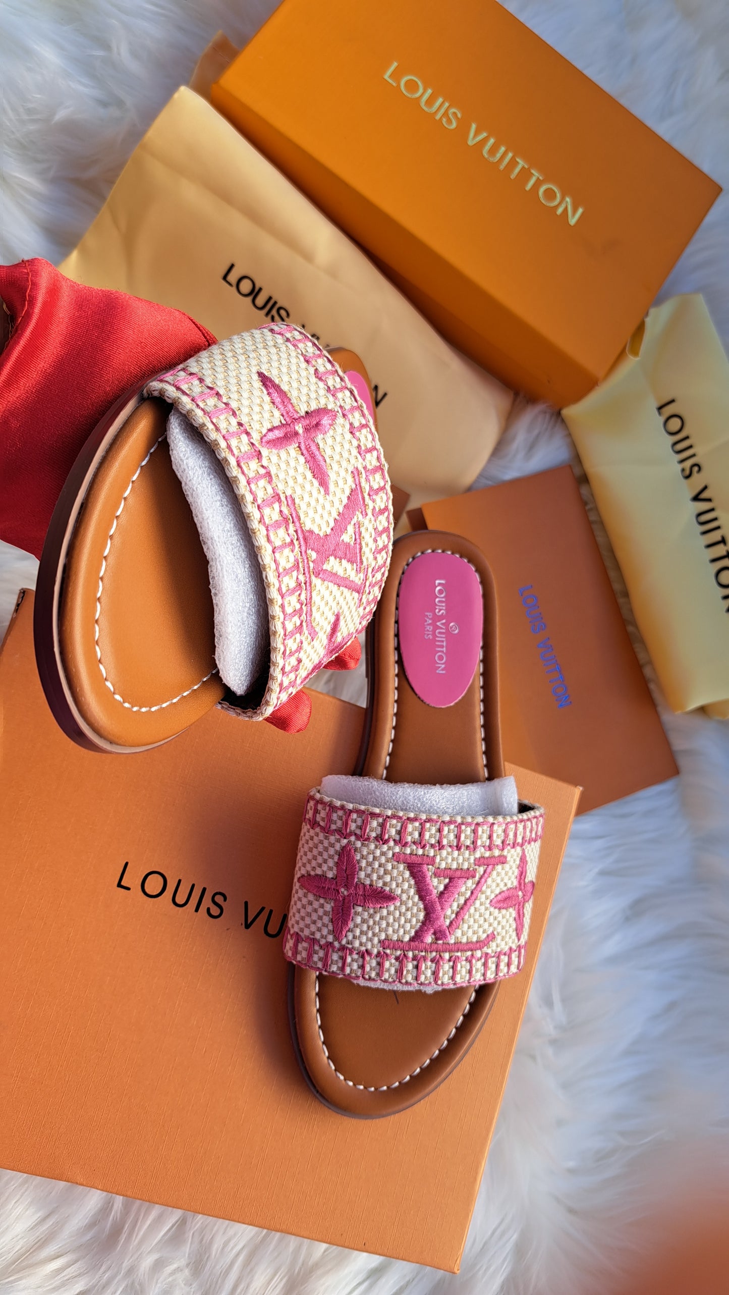 LV Embroidered Print Sandals - Pink