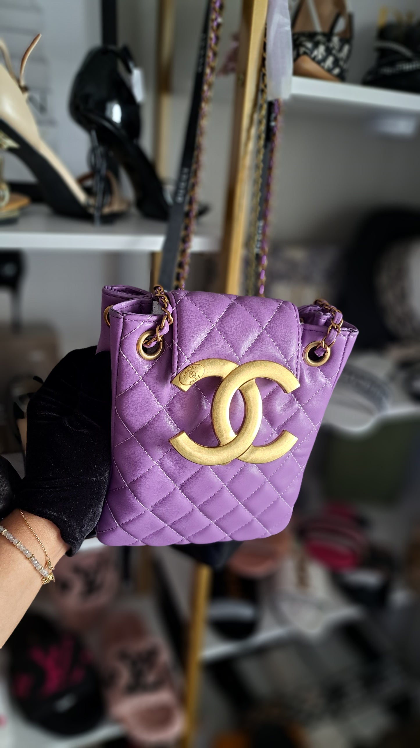 CHANEL - Street Simplicity CC Logo Sling Bag