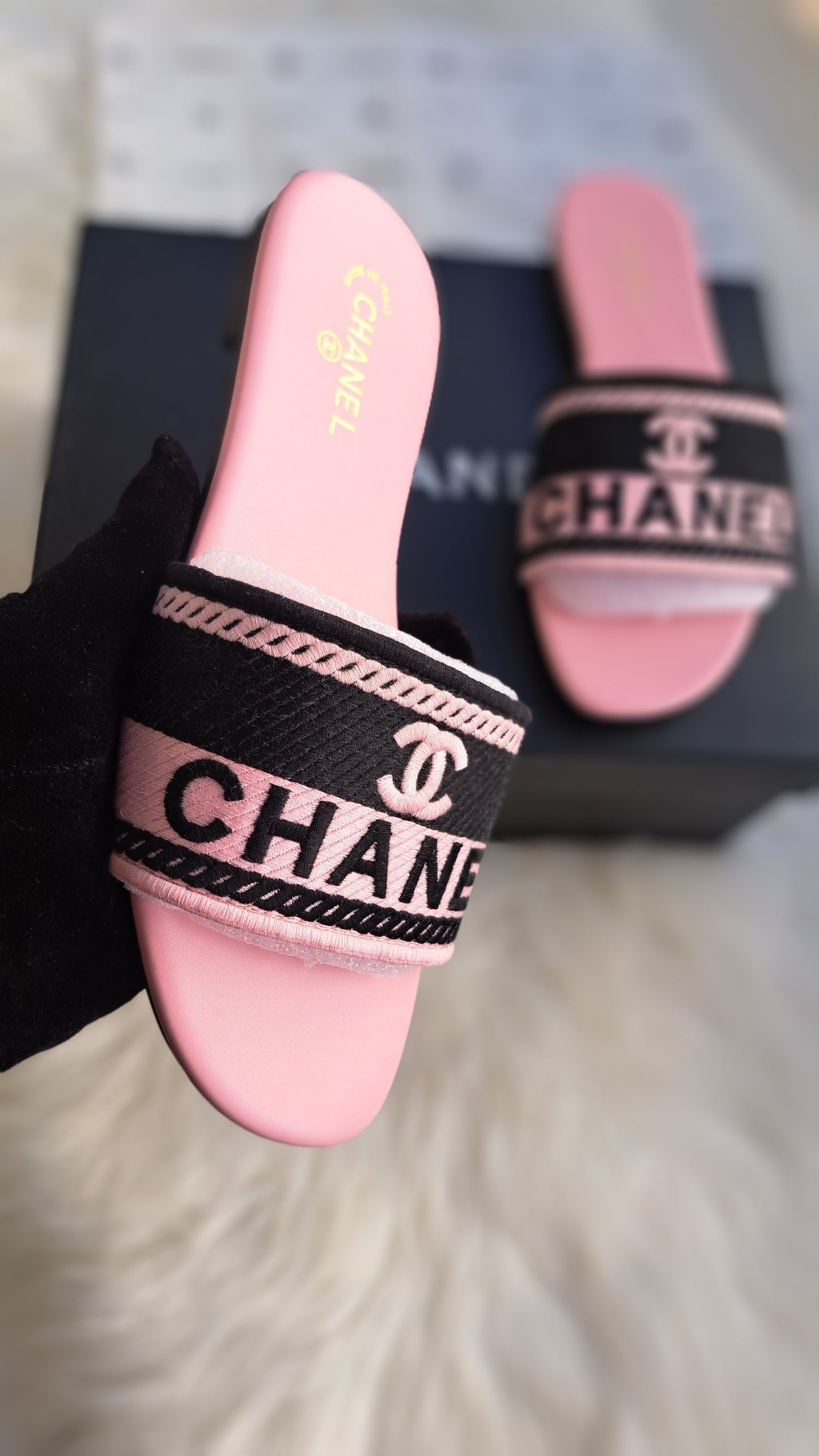 CHANEL Embroided Sandal - Pink