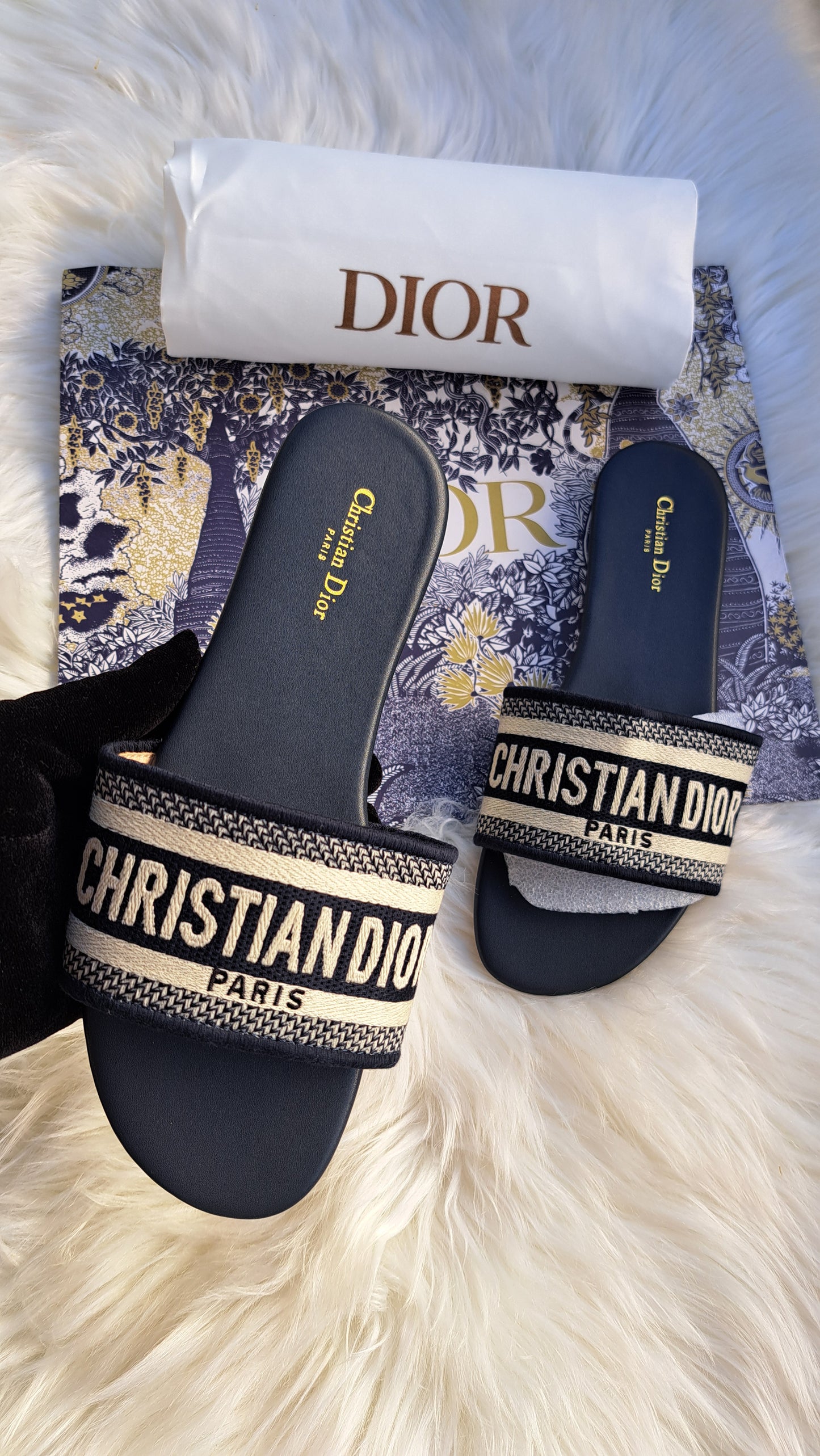 CD EMBROIDED NAVY BLUE SANDALS