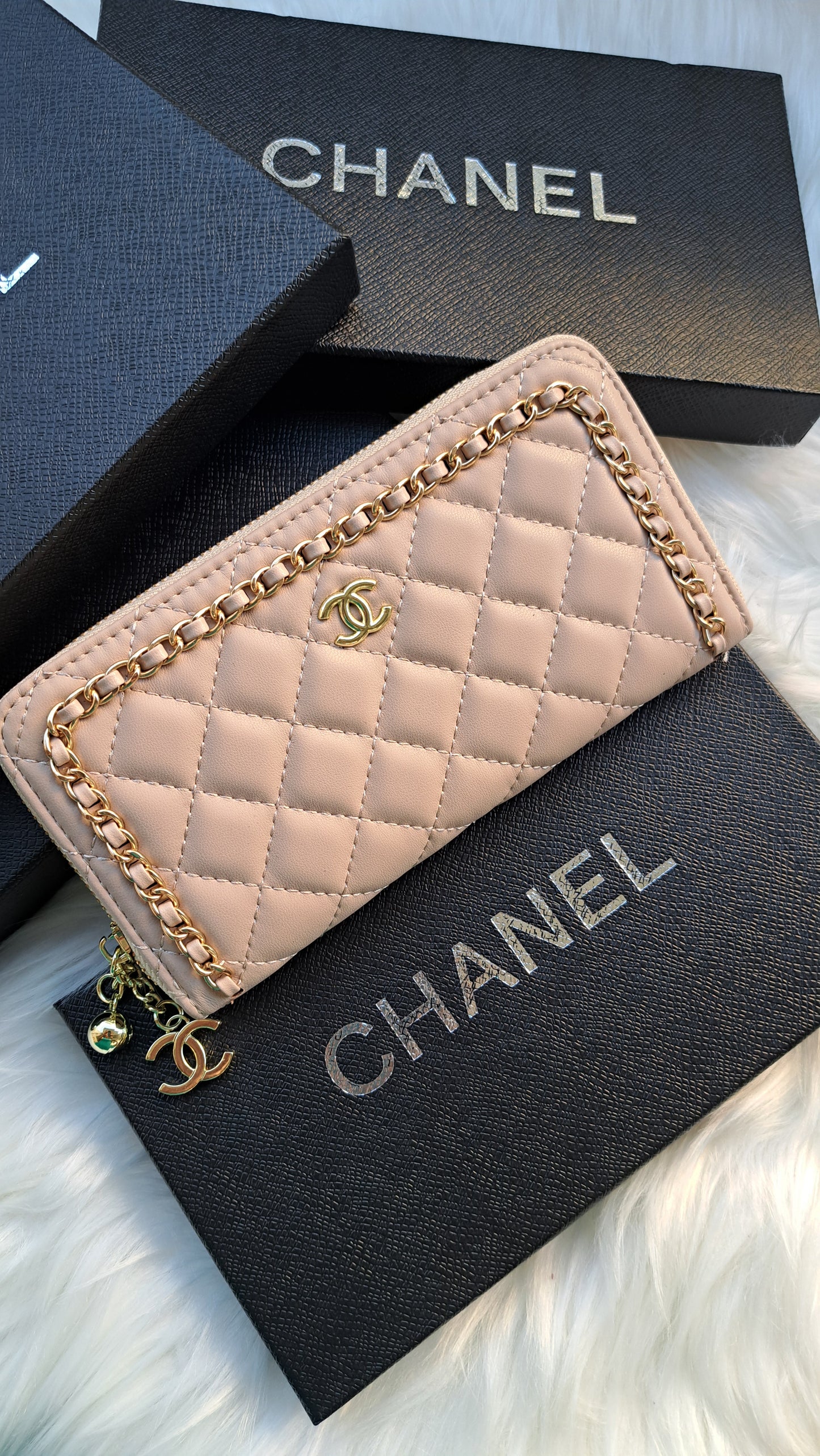 CC Wallet - Nude