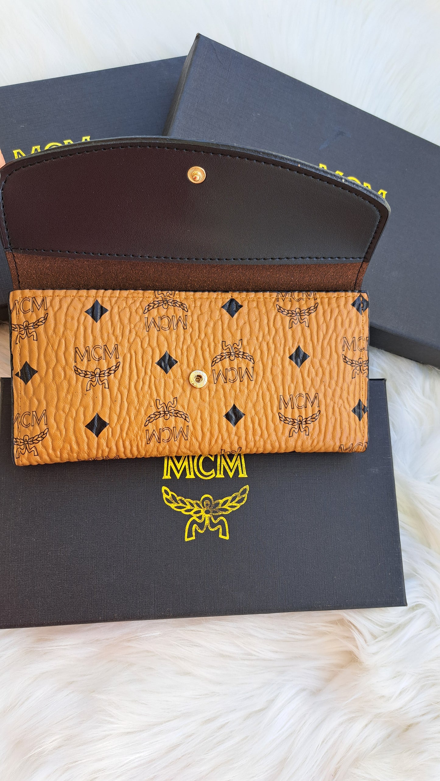 MCM Wallet - Model 1