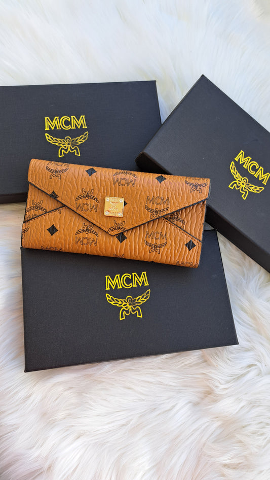 MCM Wallet ' Model 2