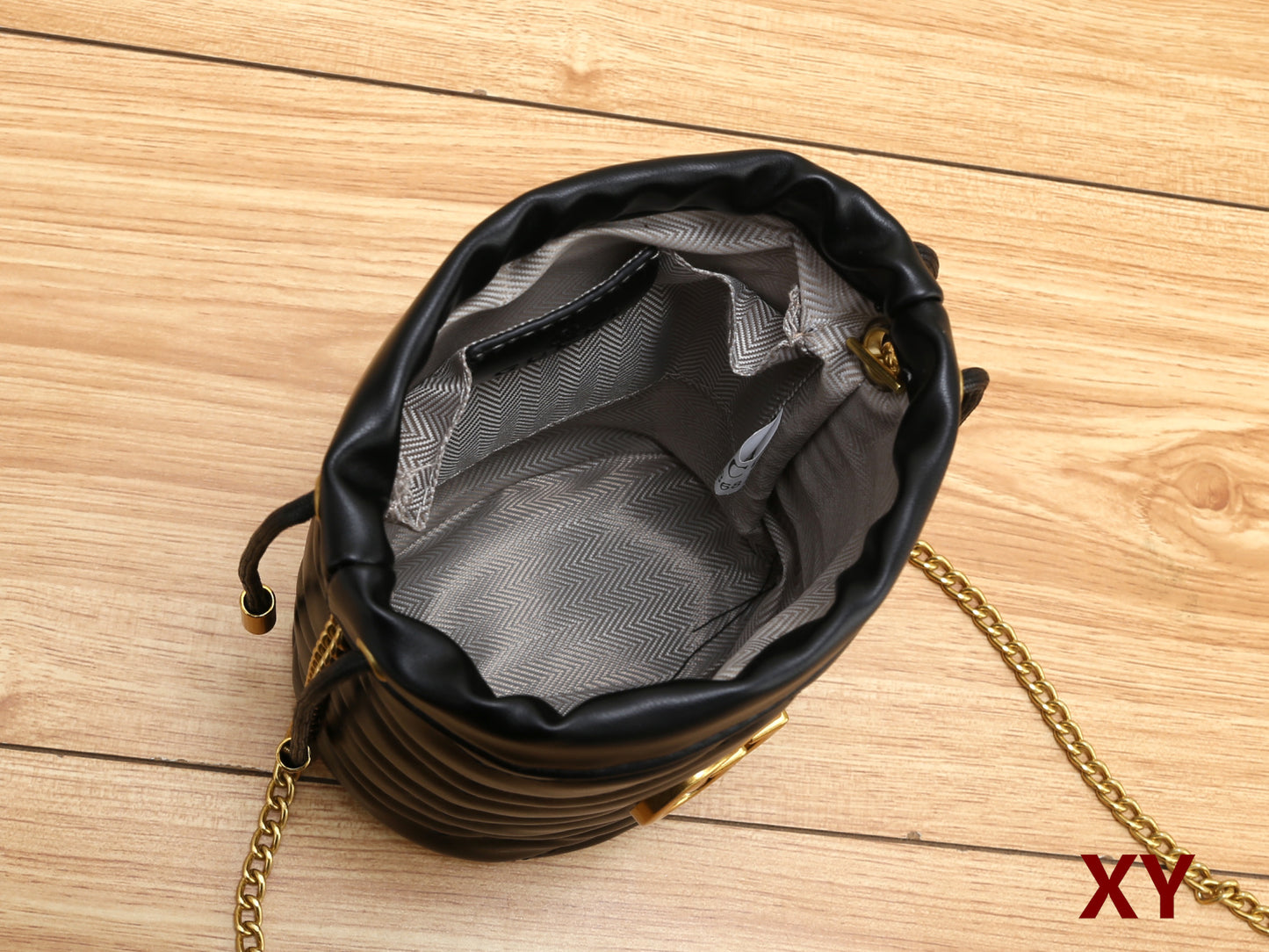 MINI GG BUCKET BAG