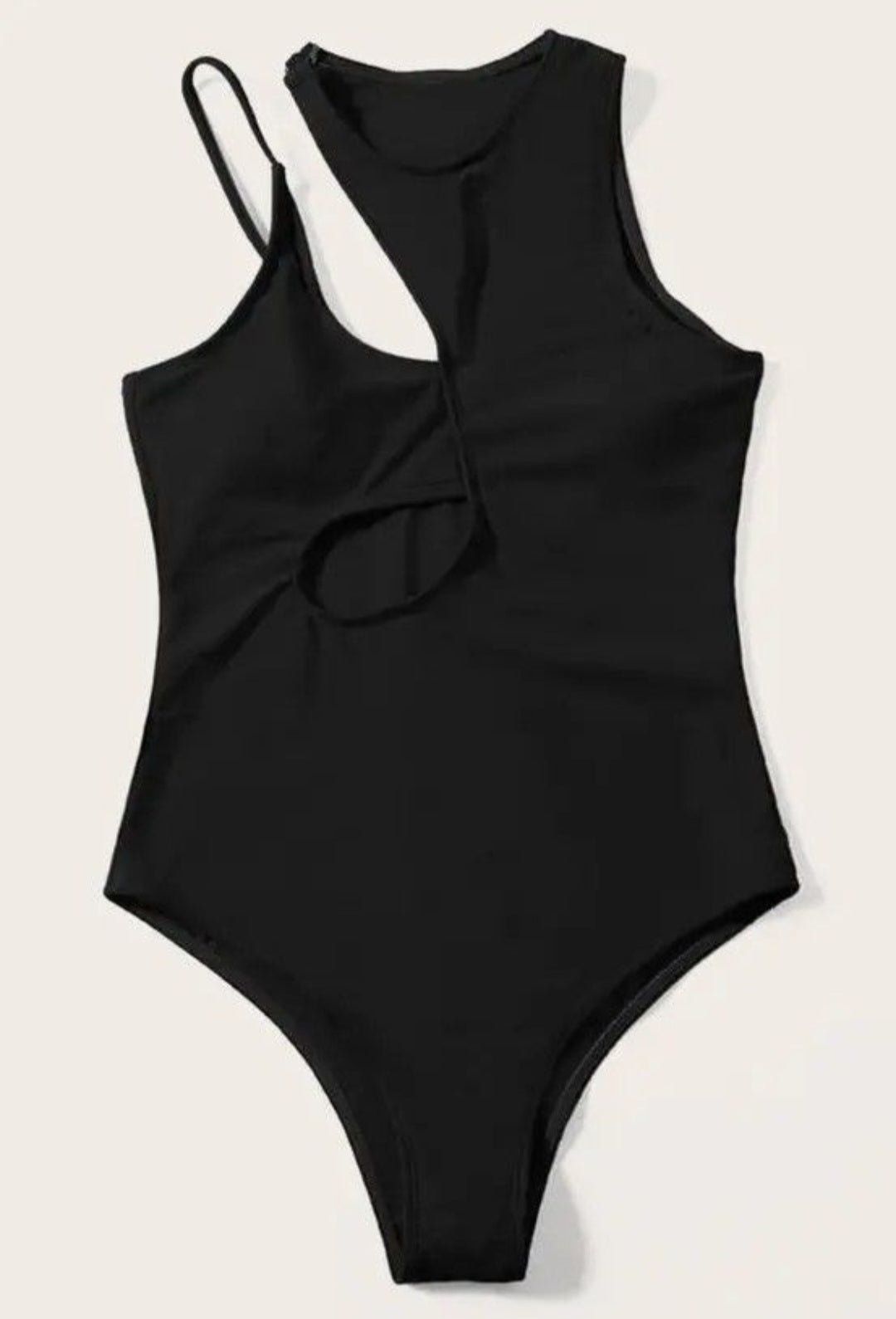 1PC Cut'Out - Black