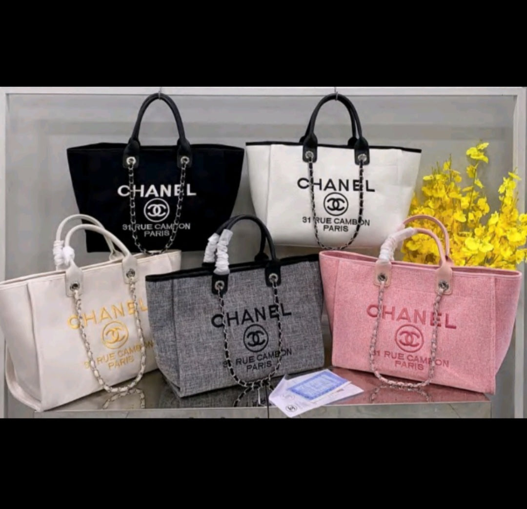 CHANEL  VINTAGE TOTE BAG