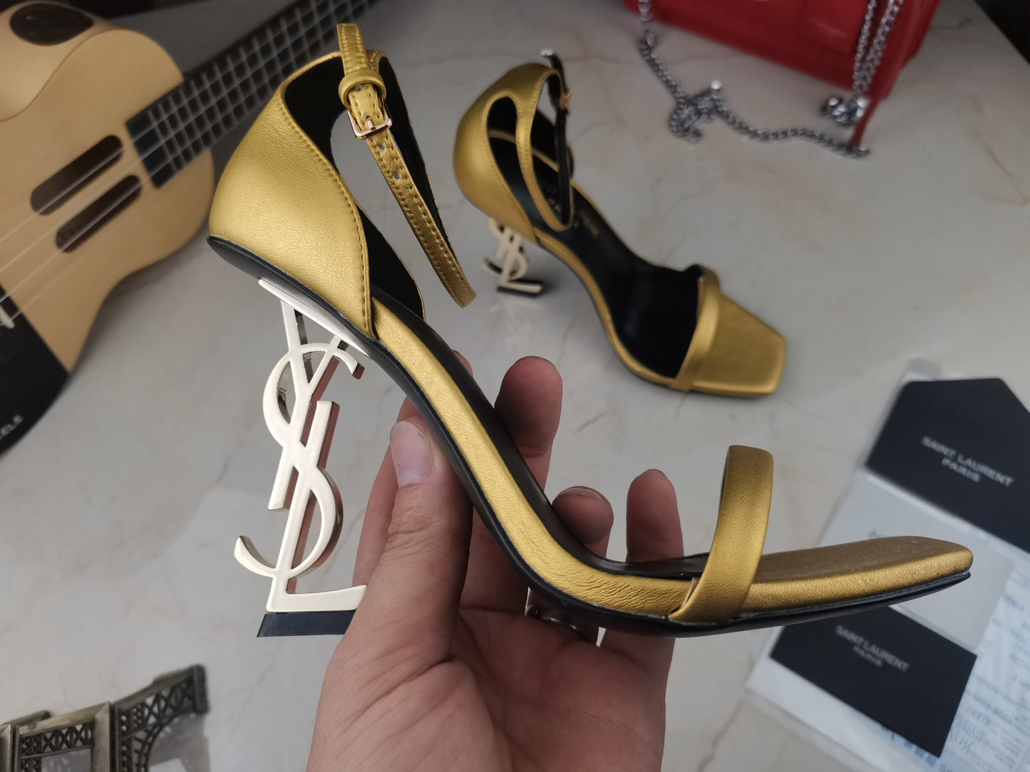 YSL OPYUM GOLD / GOLD LOGO