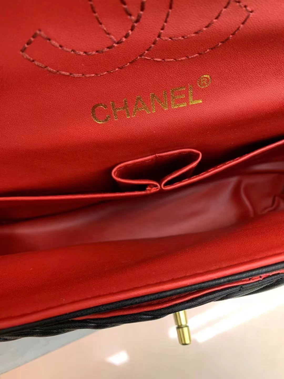 CHANEL TIMELESS - Classic Flap - RED