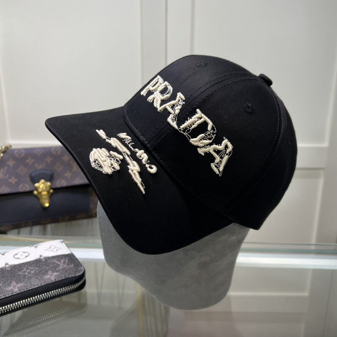 PRADA BLACK CAP