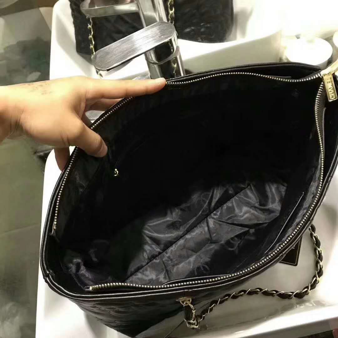 CHANEL CAMELIA_ Tote Bag