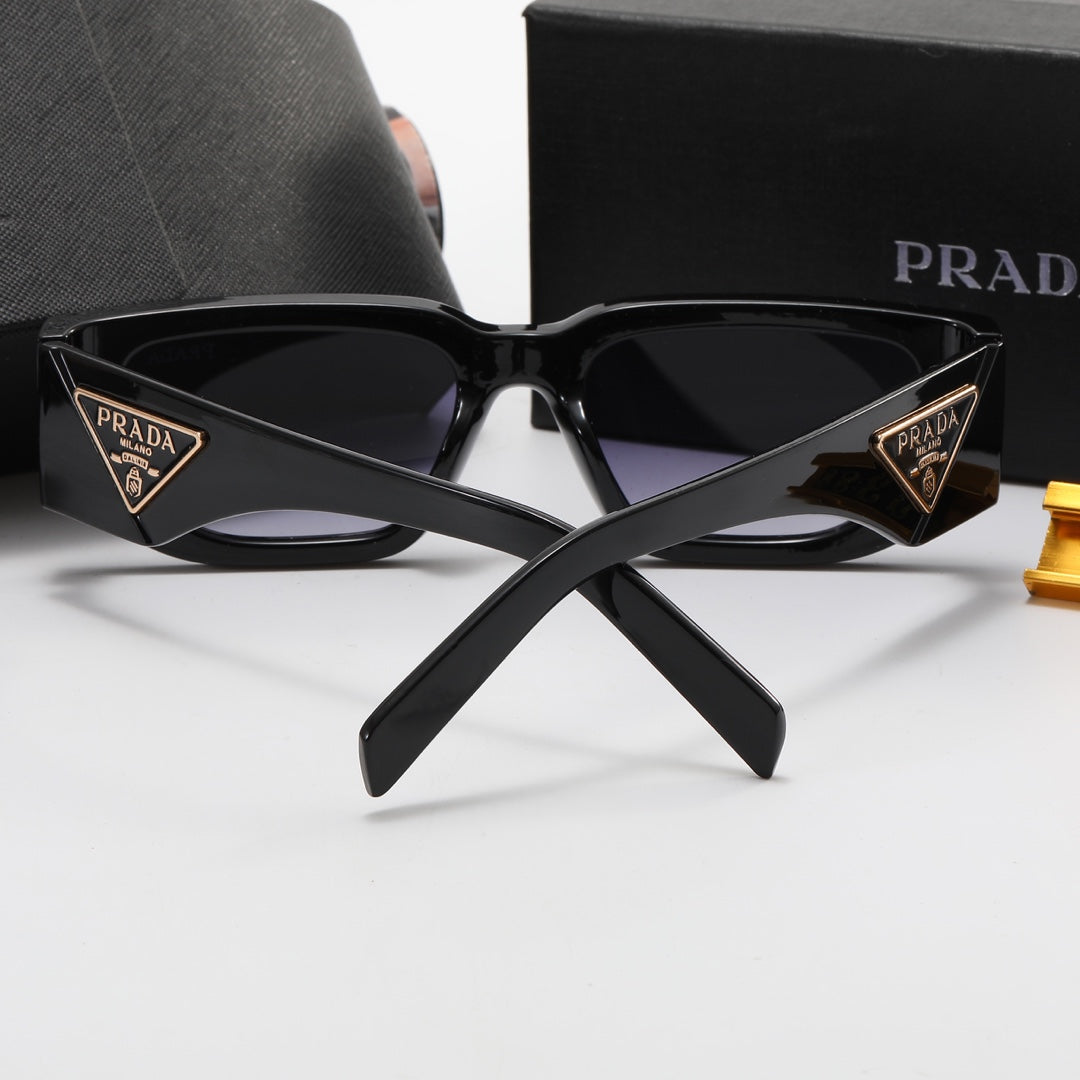 PRADA SUNGLASSE CONTRAST #3388