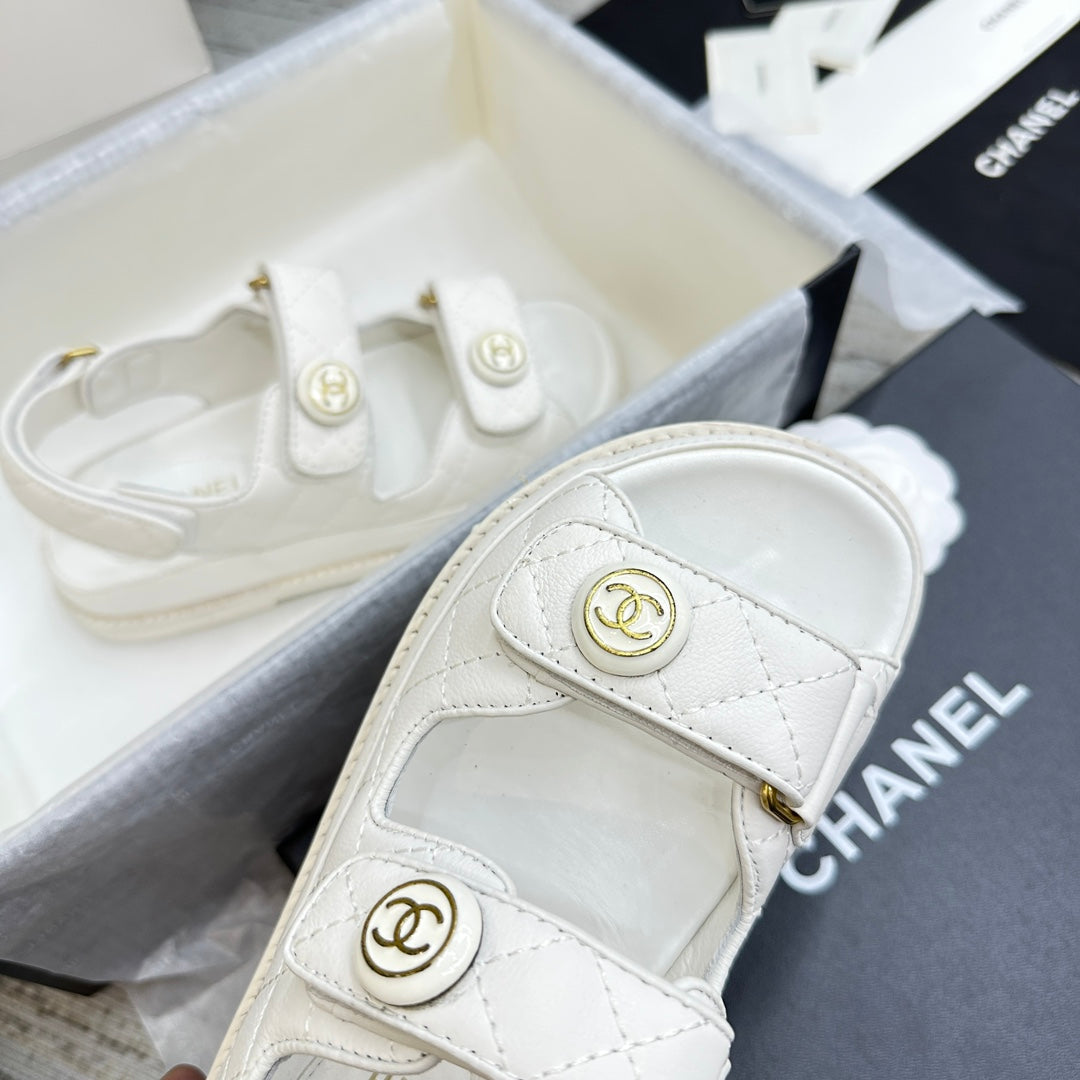 CHANEL DAD WHITE SANDAL