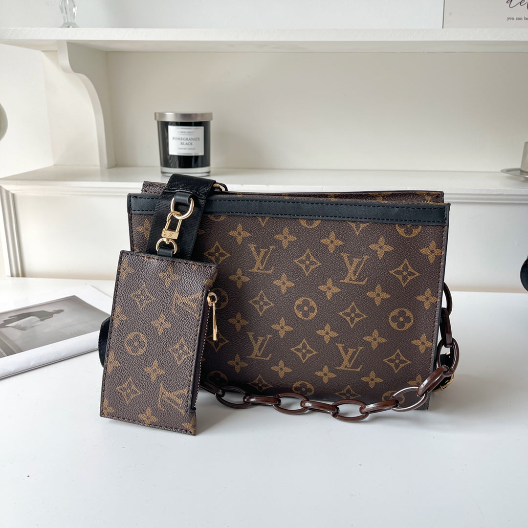 LV Crossbody - BROWN