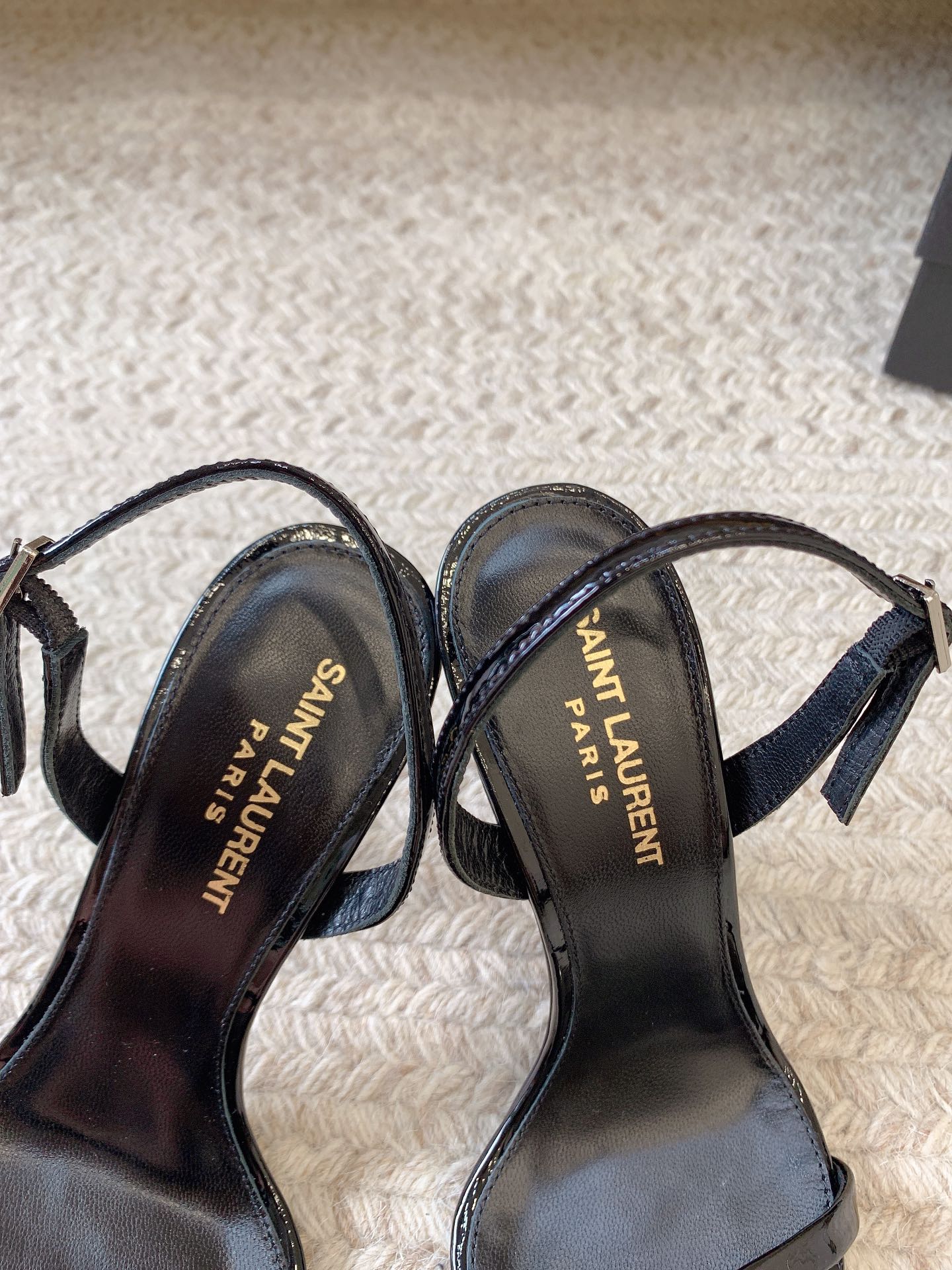 YSL Opyum Slingback Sandals Glazed Leather - Gold Logo