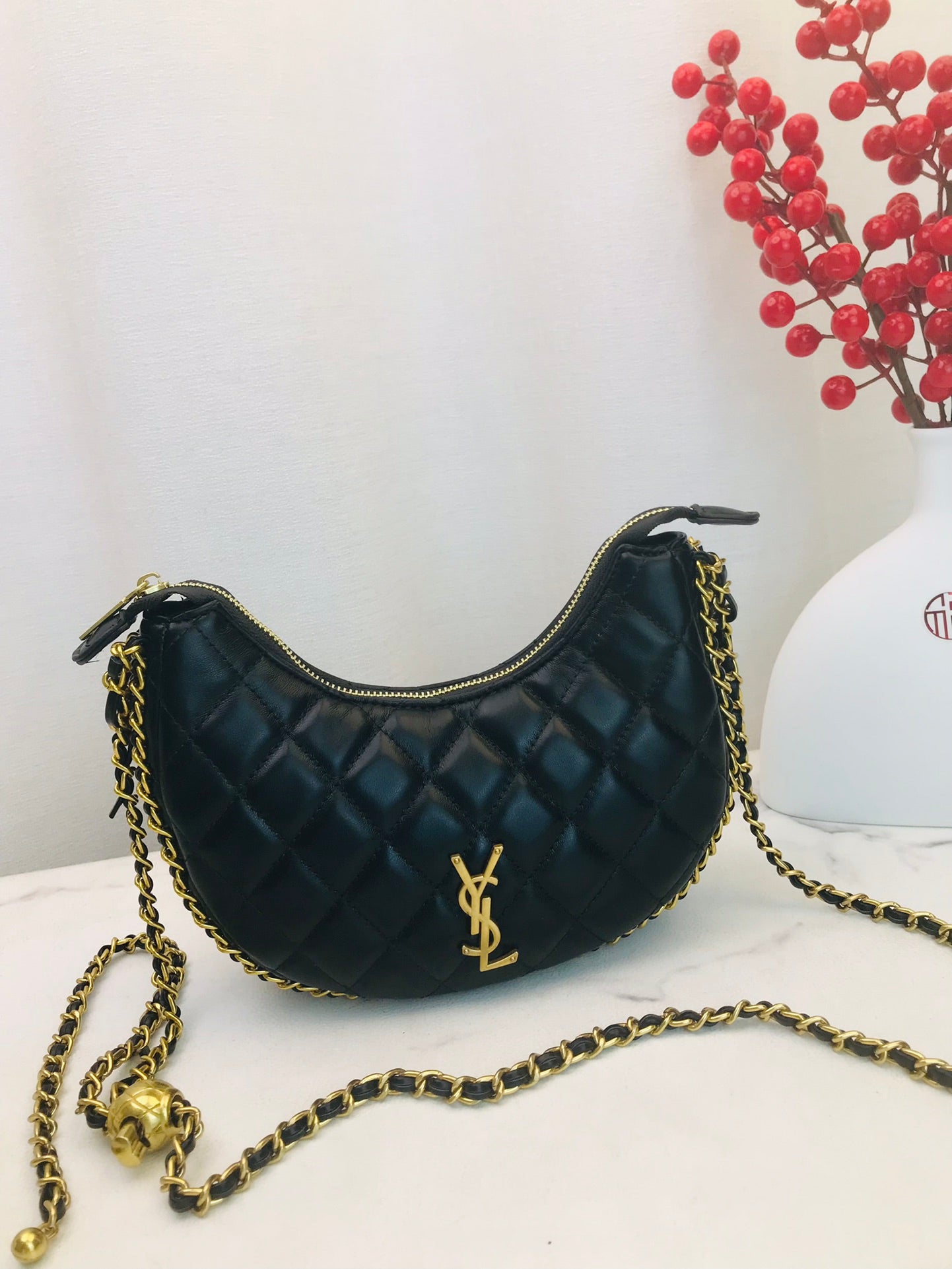 YSL Moon🌙 Shape - Black