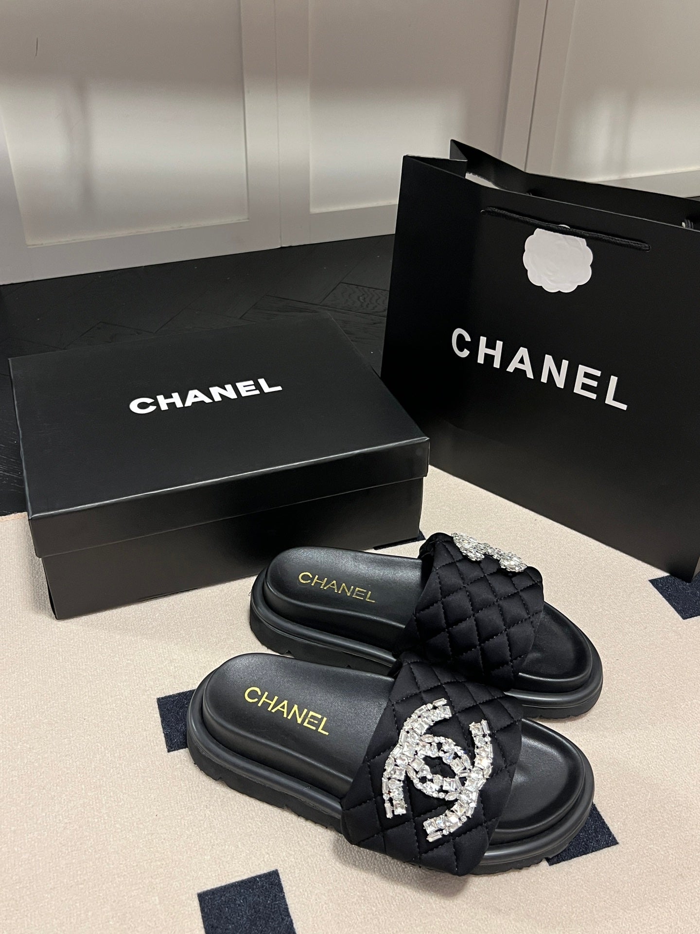 CHANEL  RHINESTONE - BLACK