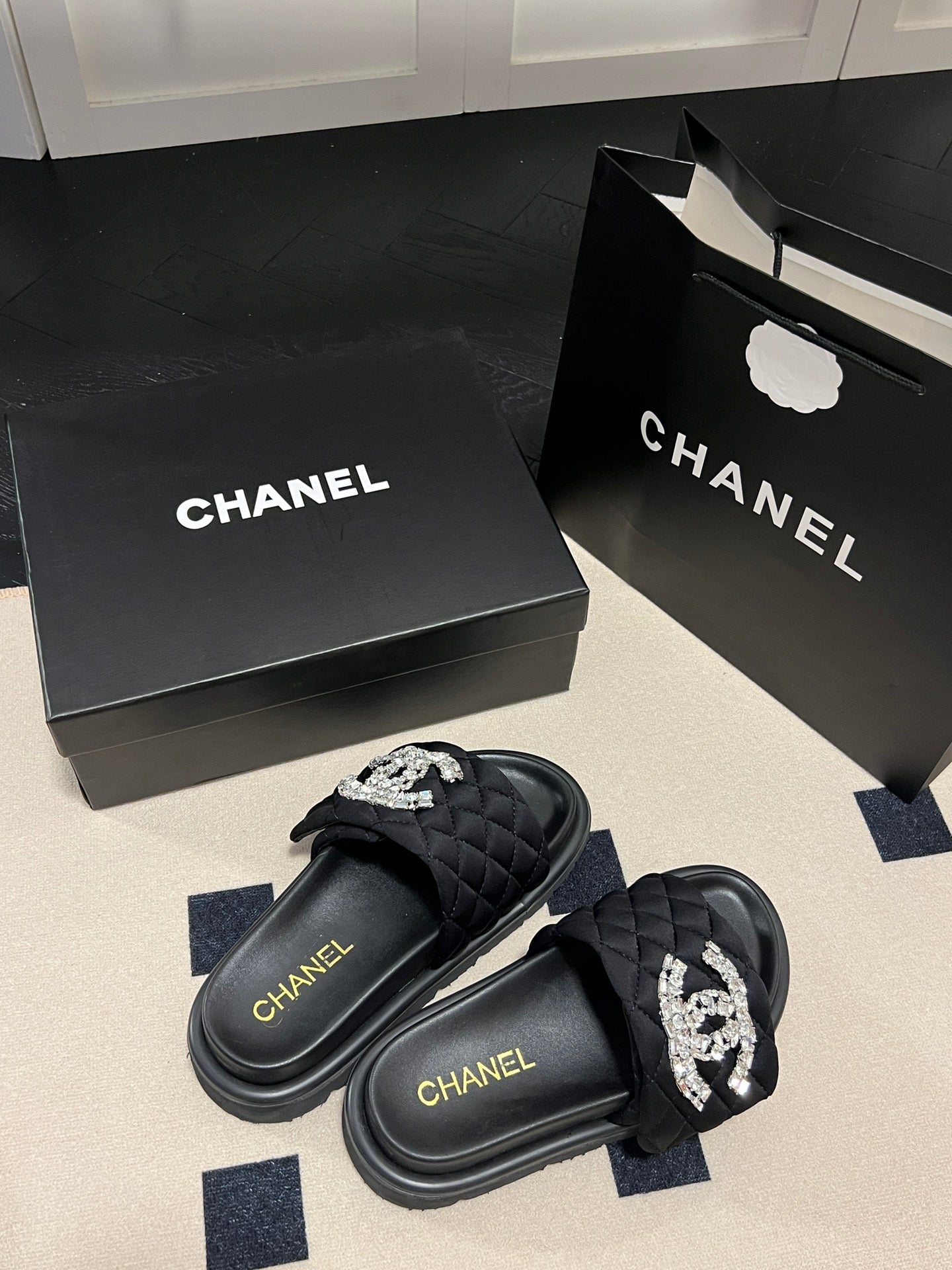 CHANEL  RHINESTONE - BLACK