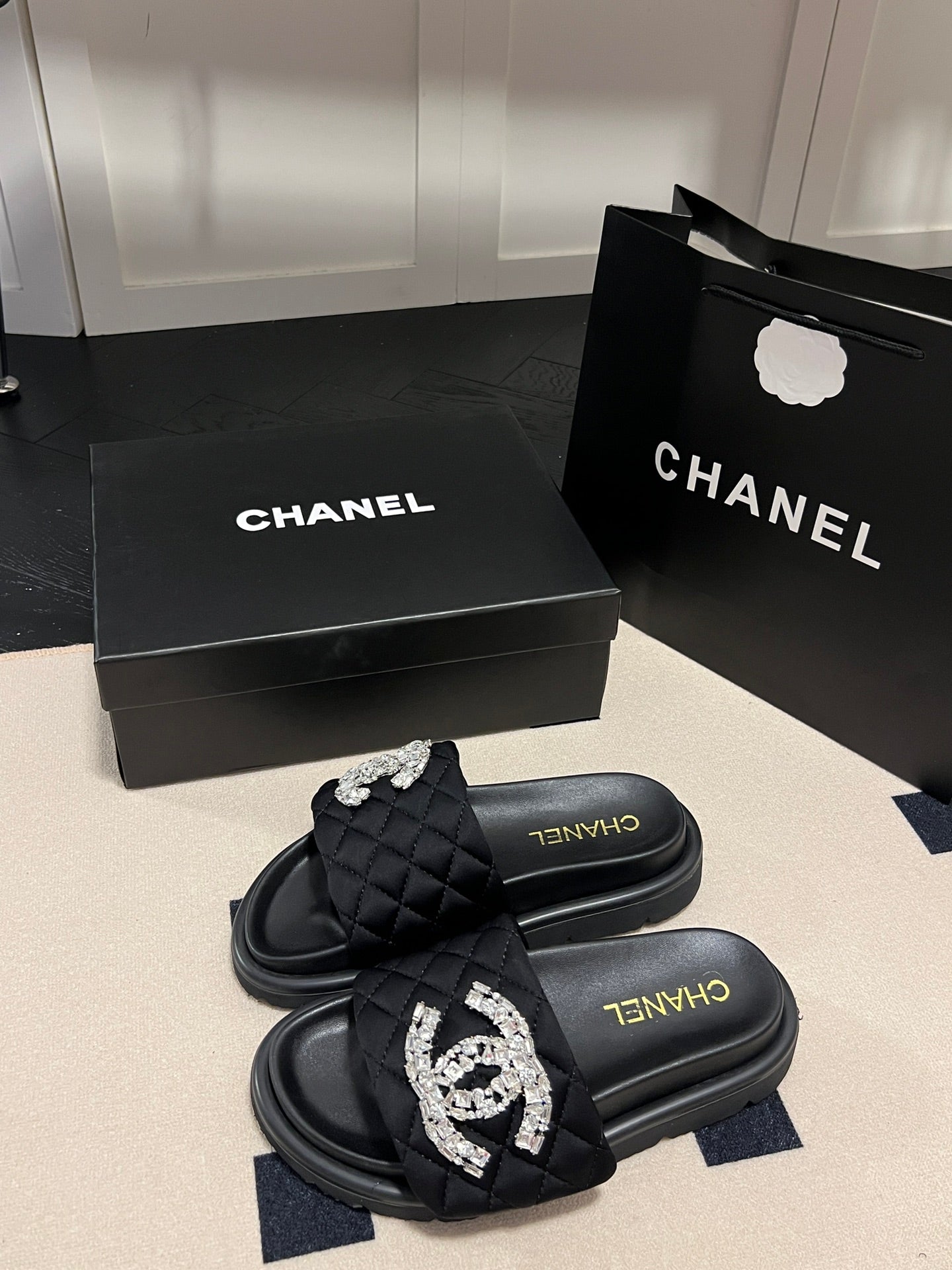 CHANEL  RHINESTONE - BLACK