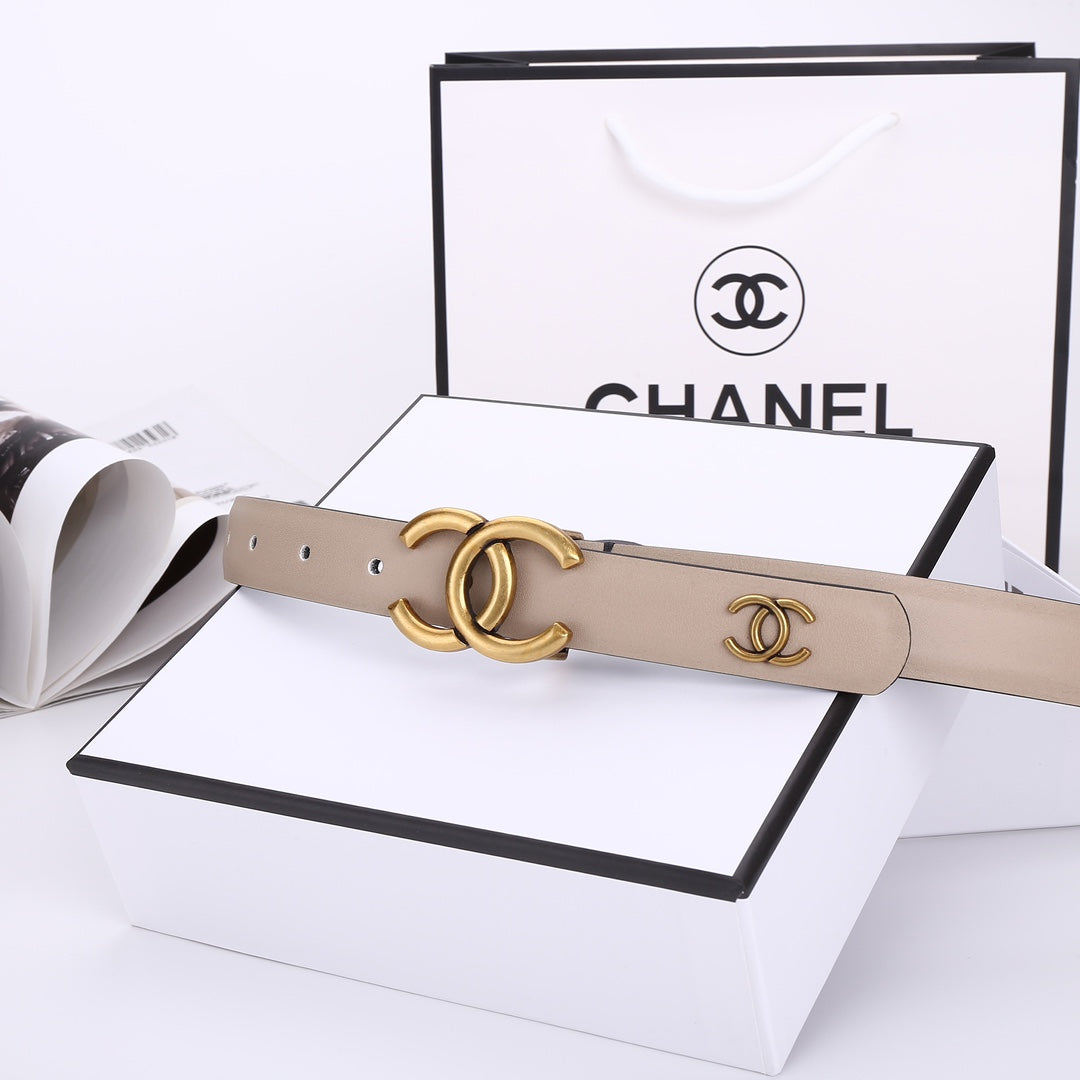 CHANEL Women's Belt - Nude