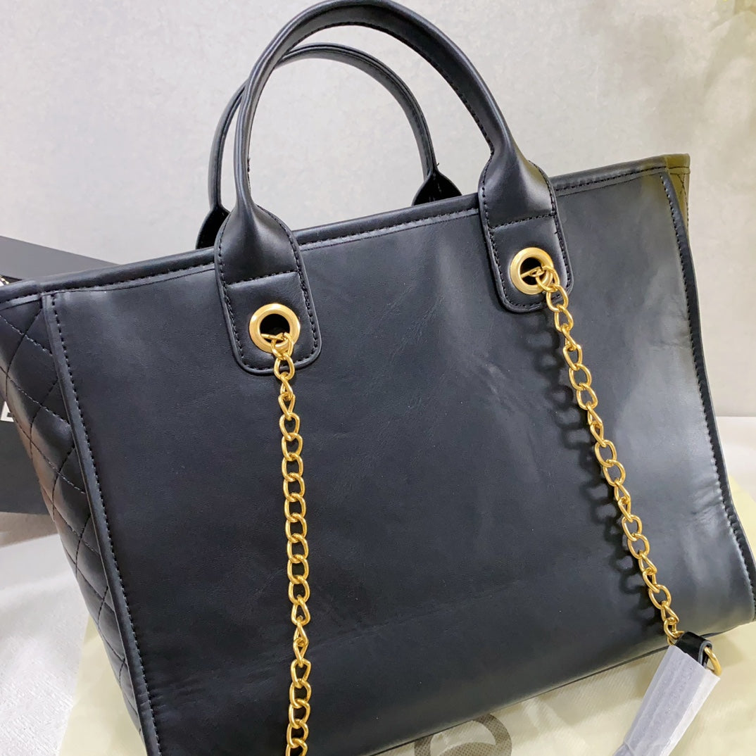 COMING SOON** CHANEL TOTE -HIGHT QUALITY