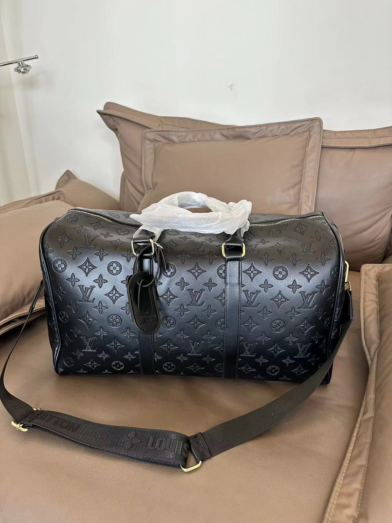 LV TRAVEL BAG  45*29*18