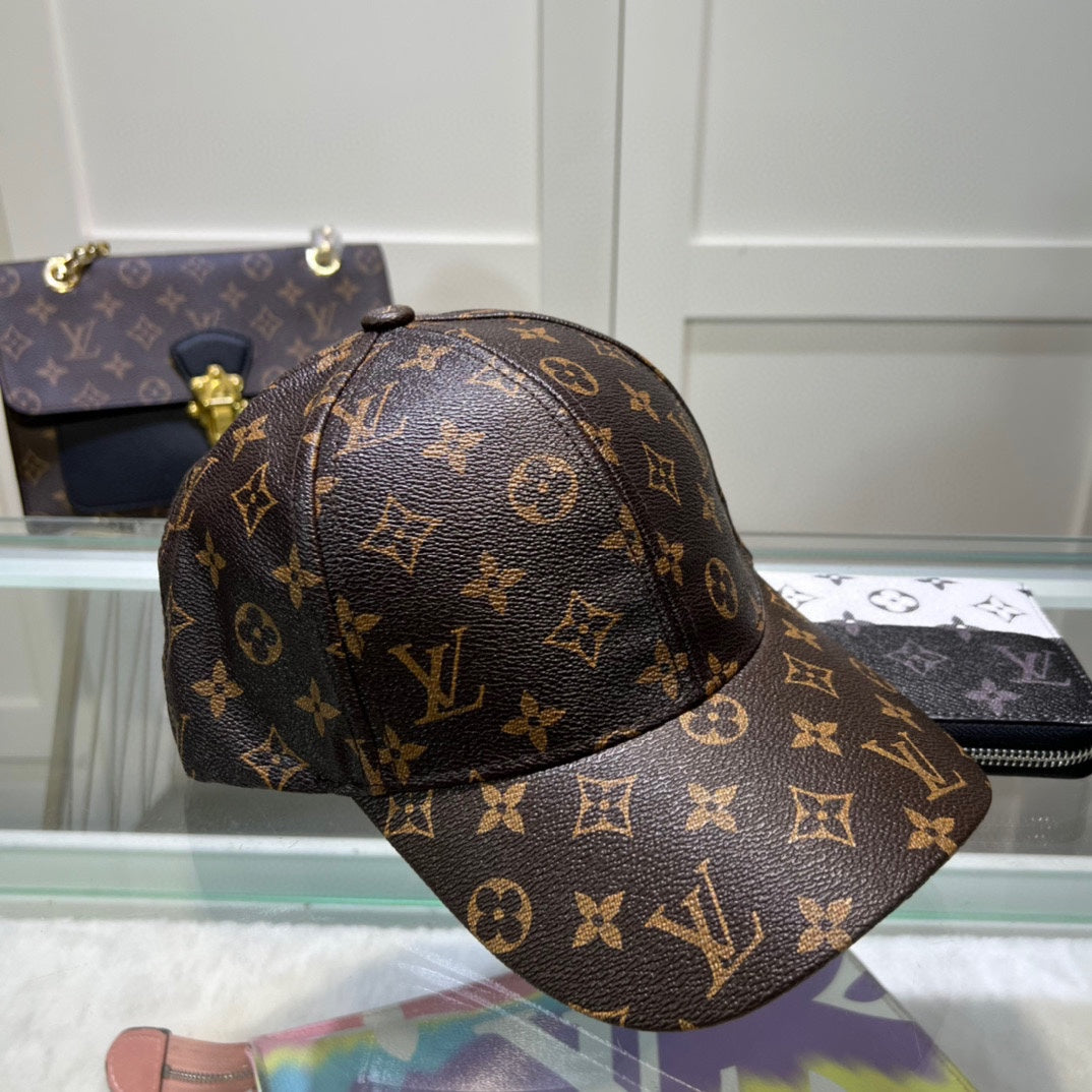 LV SIGNATURE LEATHER Cap - Unisex