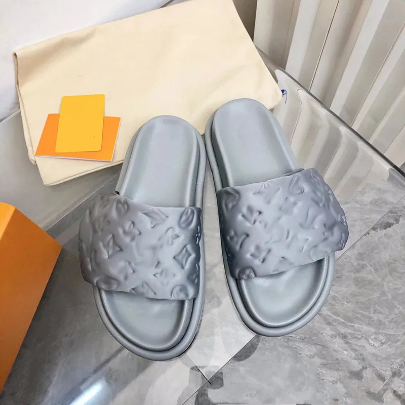 LV PILLOW SLIDE - Grey