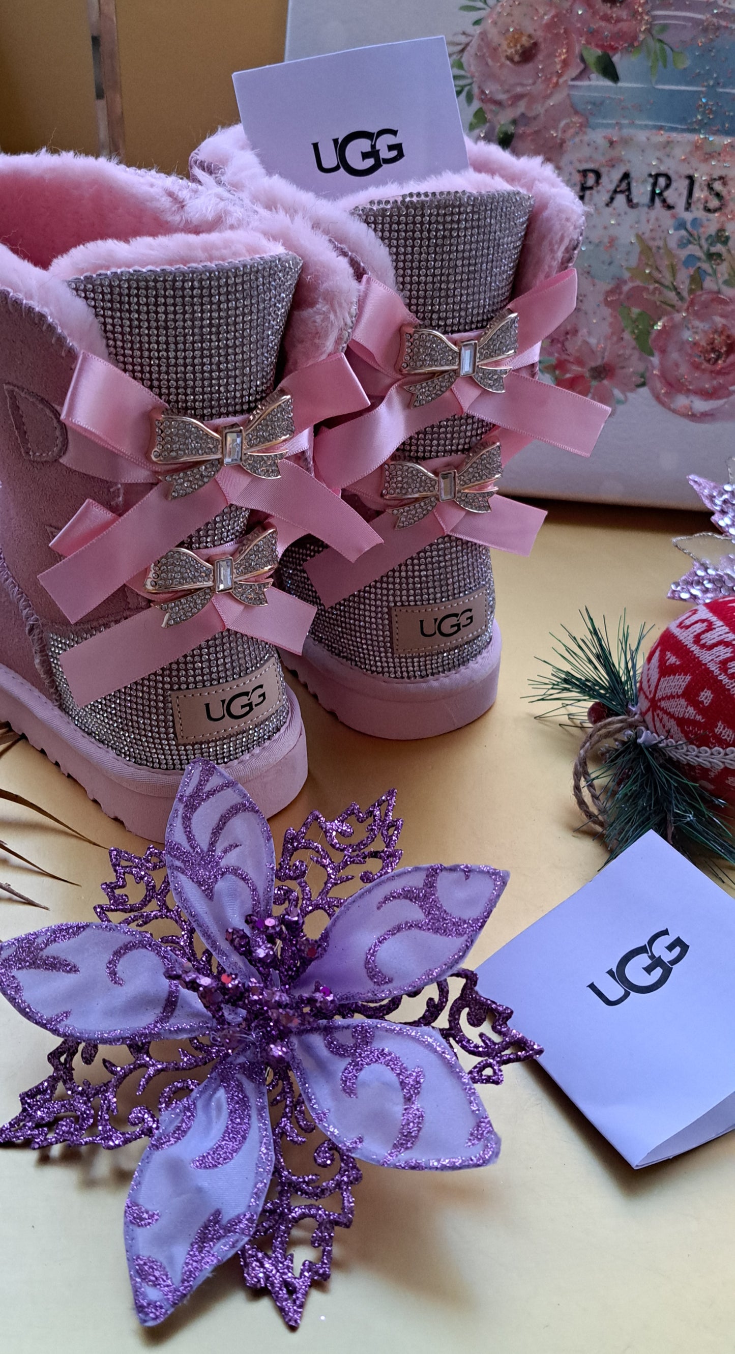 UGG RHINESTONE PINK 2 BOW