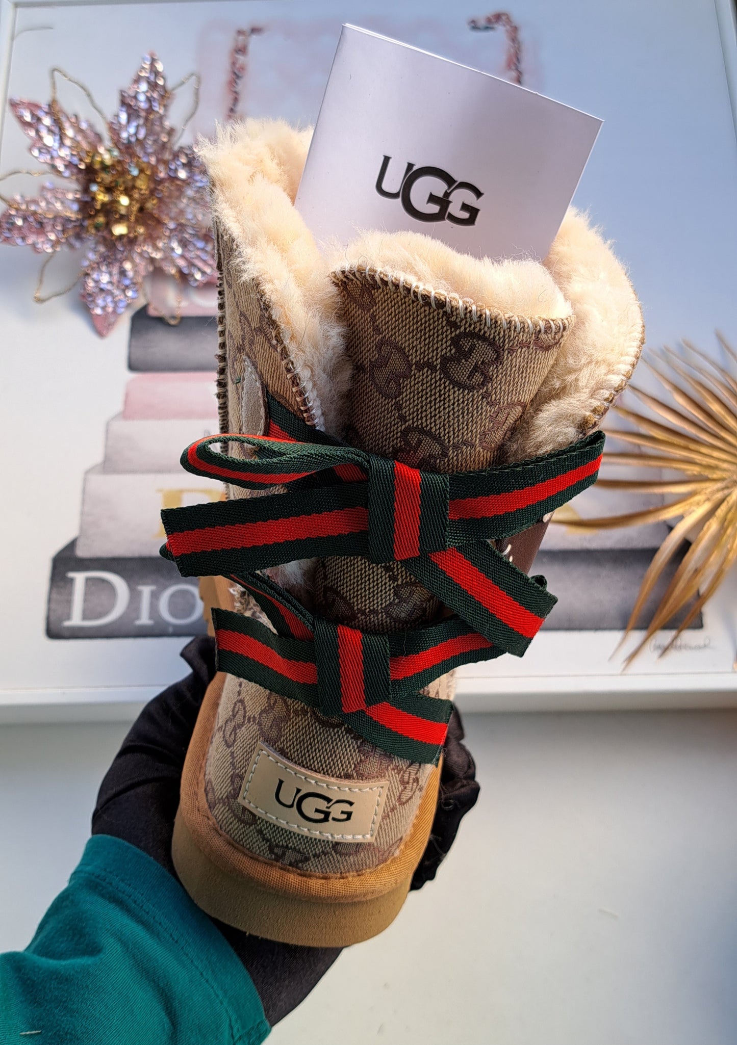 UGG GG BOW MONOGRAM