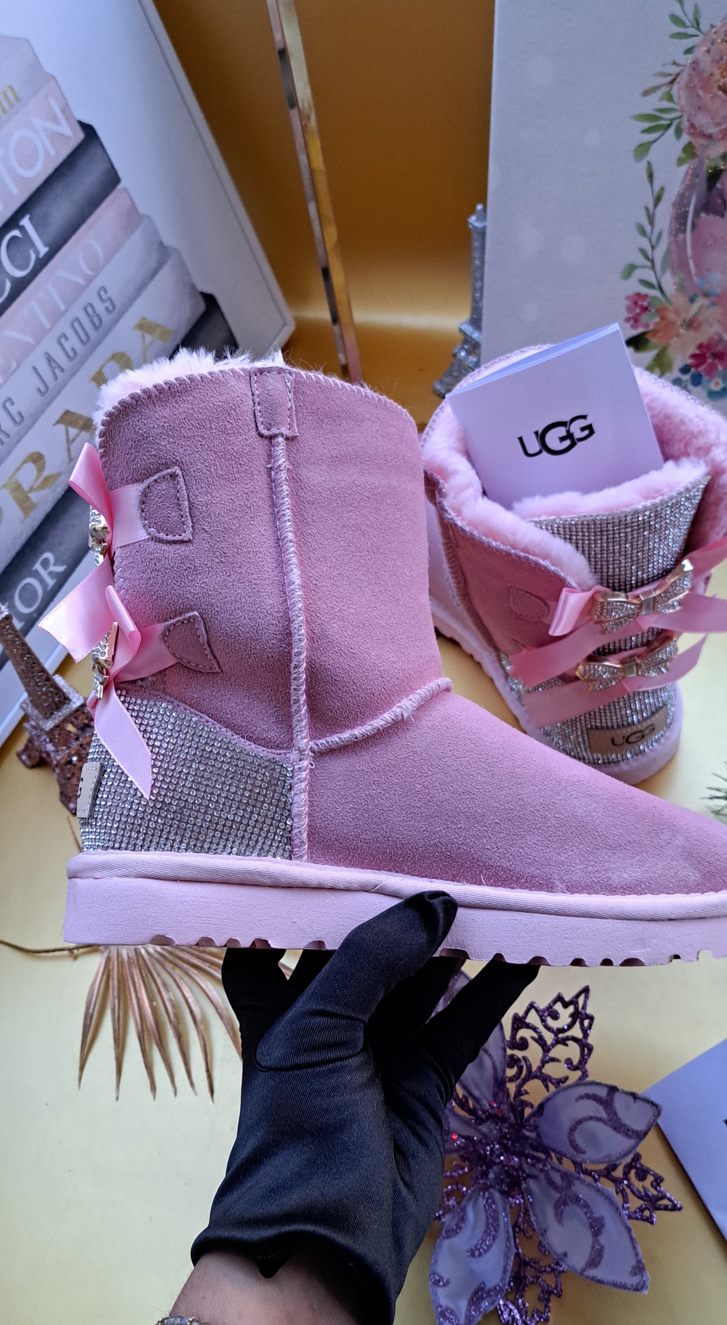 UGG RHINESTONE PINK 2 BOW