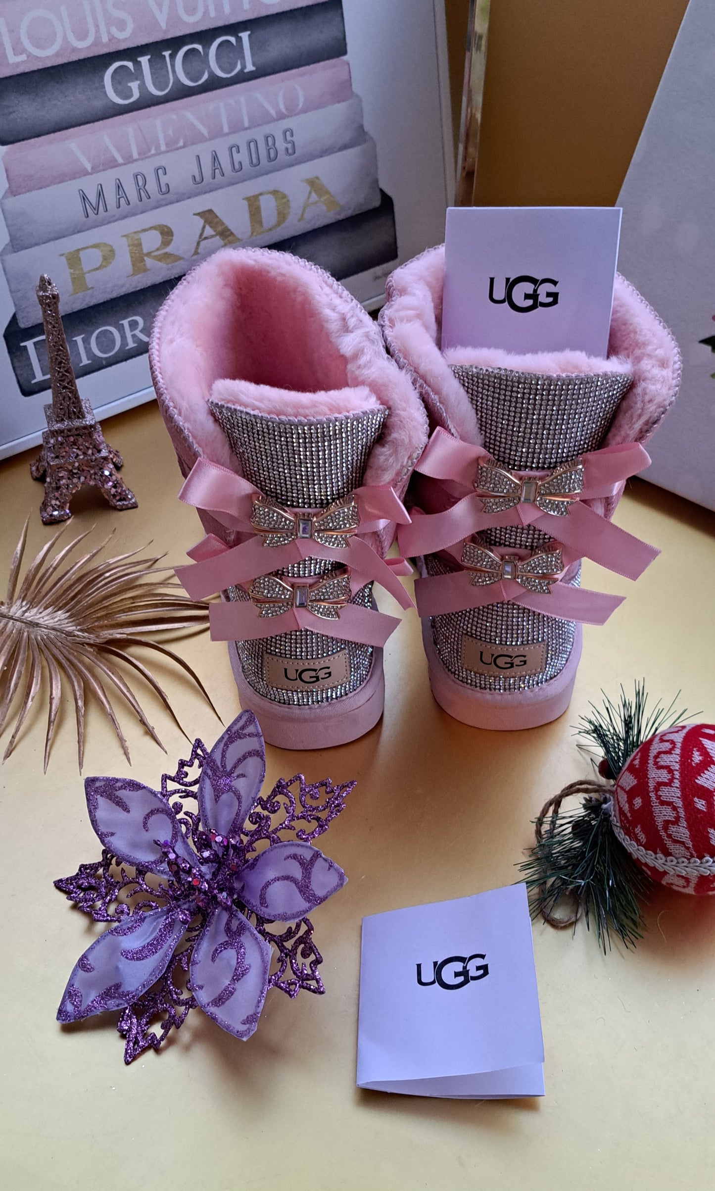 UGG RHINESTONE PINK 2 BOW