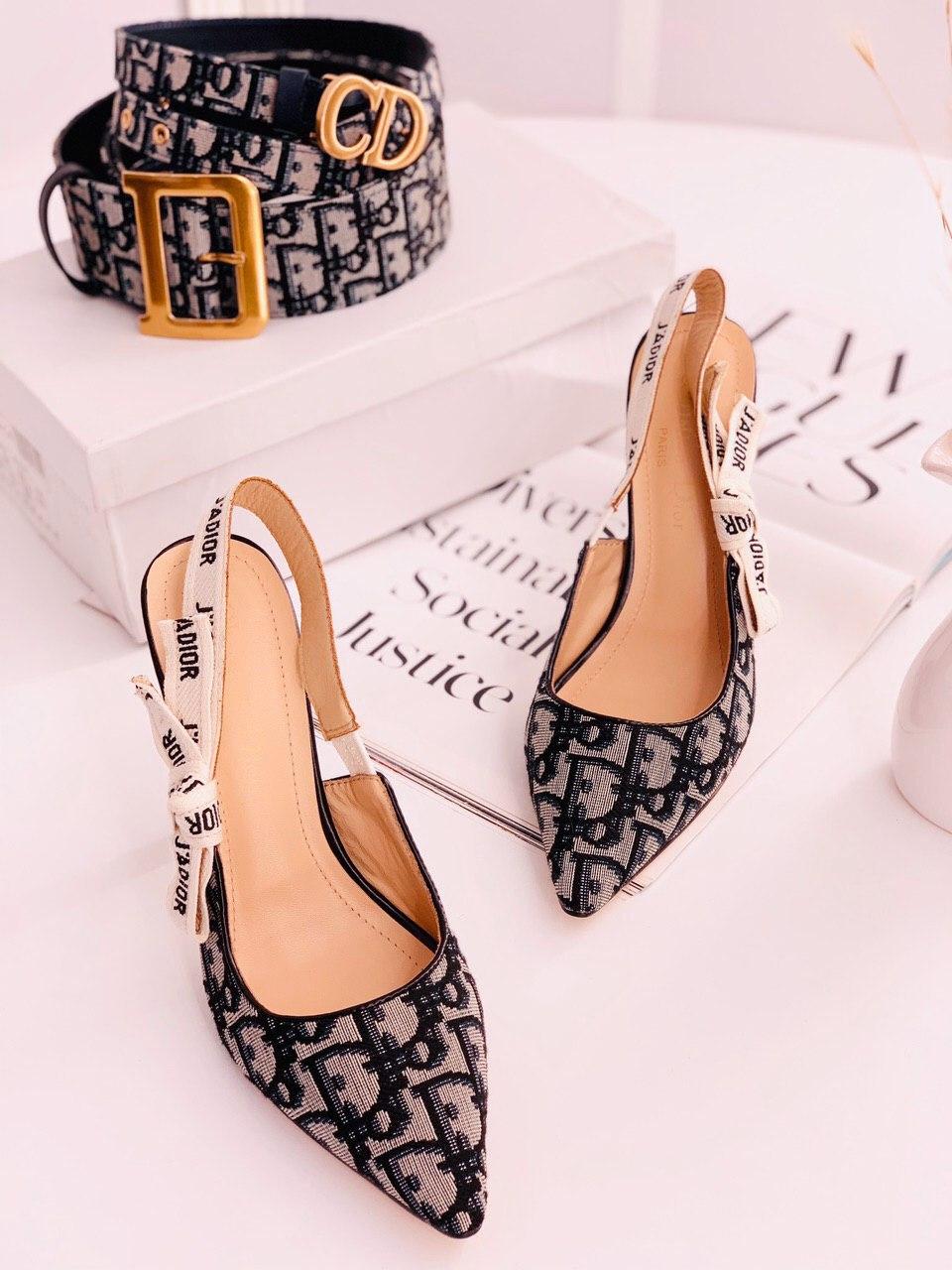 CD EMBROIDERED _ SLINGBACK PUMPS